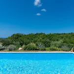 Villa Leandra *