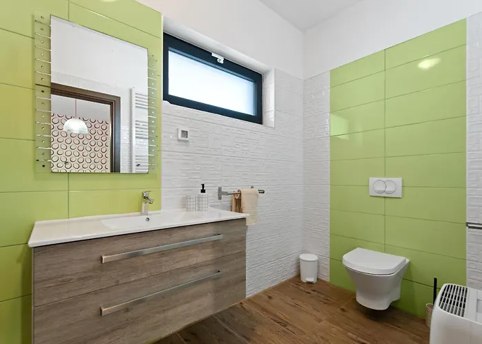 Leandra * Novigrad Istria