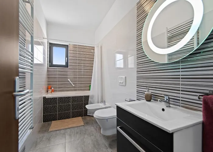 Leandra Novigrad Istria