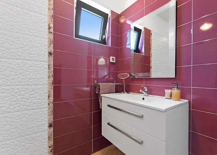 Leandra Villa Novigrad Istria